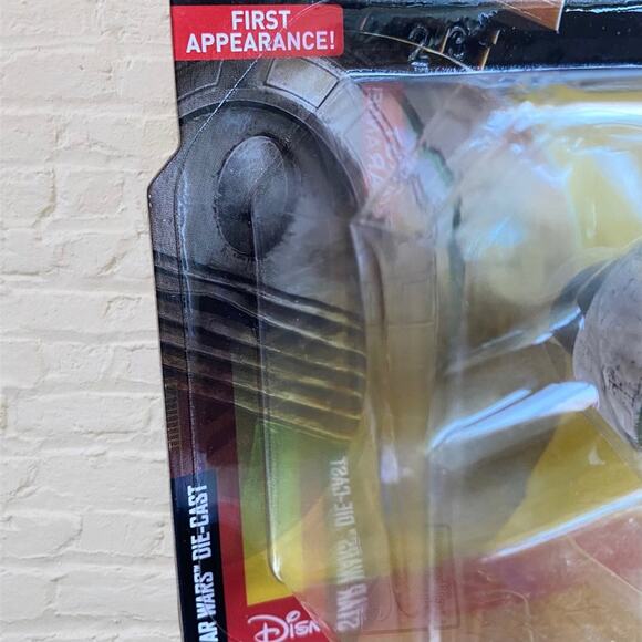 Hot Wheels Star Wars Rise of Skywalker Movie Character 2-ct Cars - Picture 3 of 10